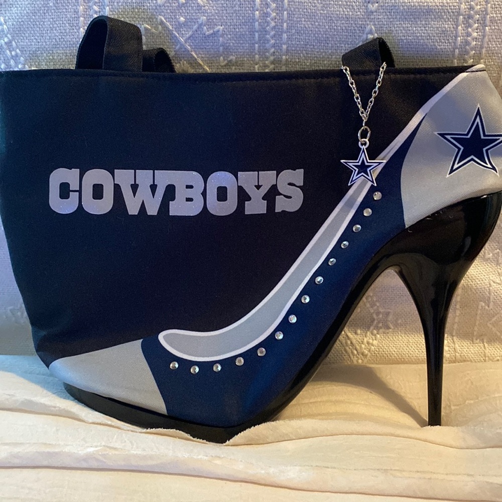 Dallas Cowboys Bradford Exchange purse from 2013- never used!! Very rare HTF